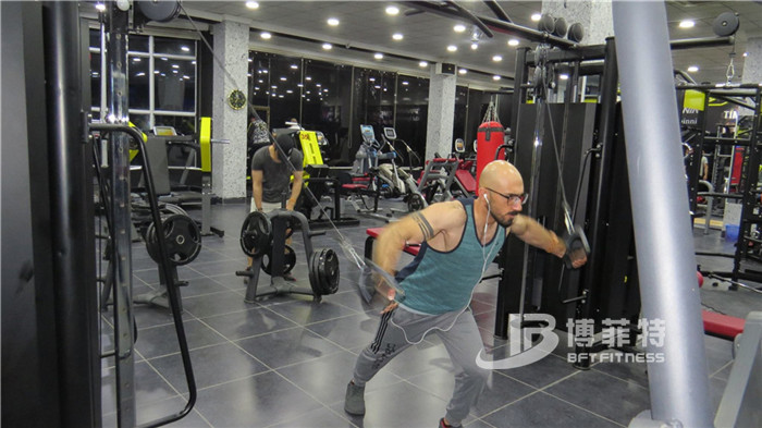 粉色视频APP高清免费下载大全大飞鸟龙门架